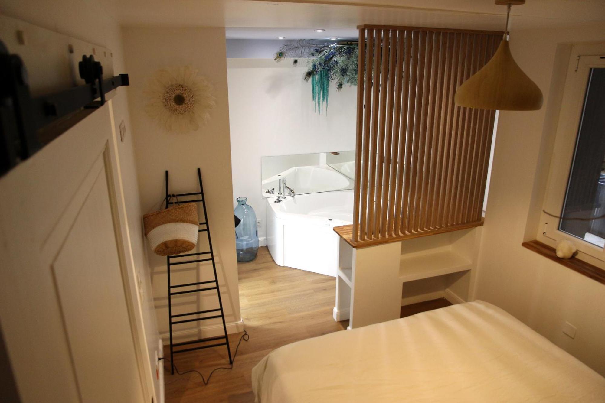 Le Jardin Secret - Balneo & Spa Montpellier Dış mekan fotoğraf